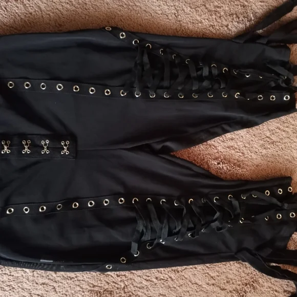 See through shorts - Picture 5 of 6